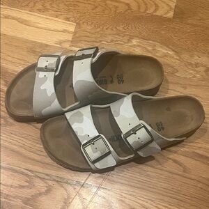 Birkenstock Arizona Sandal CAMO 40 - GUC!